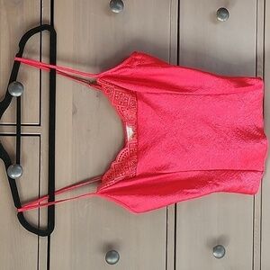 VINTAGE VICTORIA SECRET RED CAMISOLE LACE TRIM SIZE SMALL